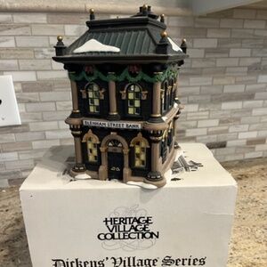 Department 56 Dickens Village Series "Blenham Street Bank"